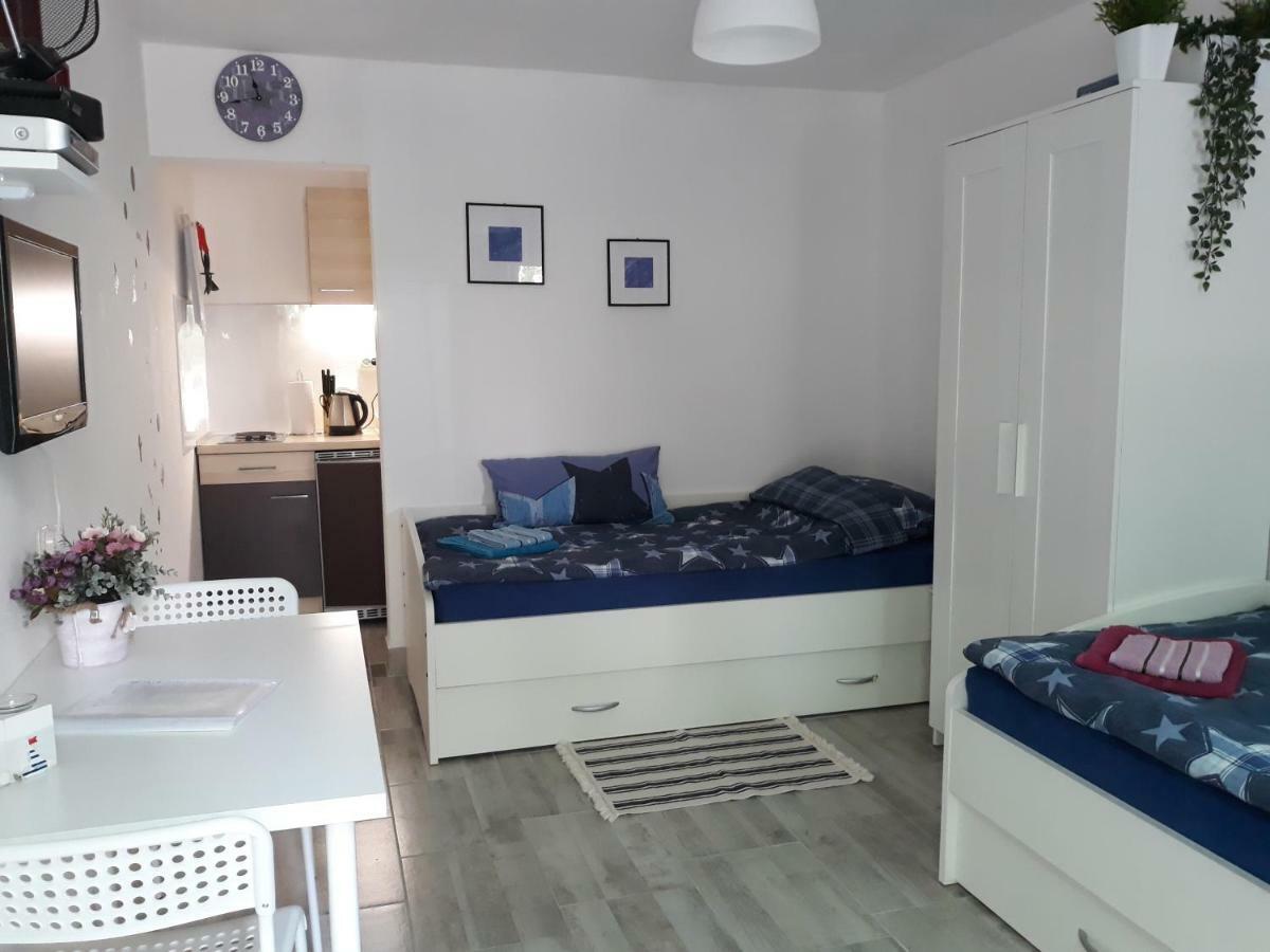 Apartmani Balazic 克勒克 外观 照片
