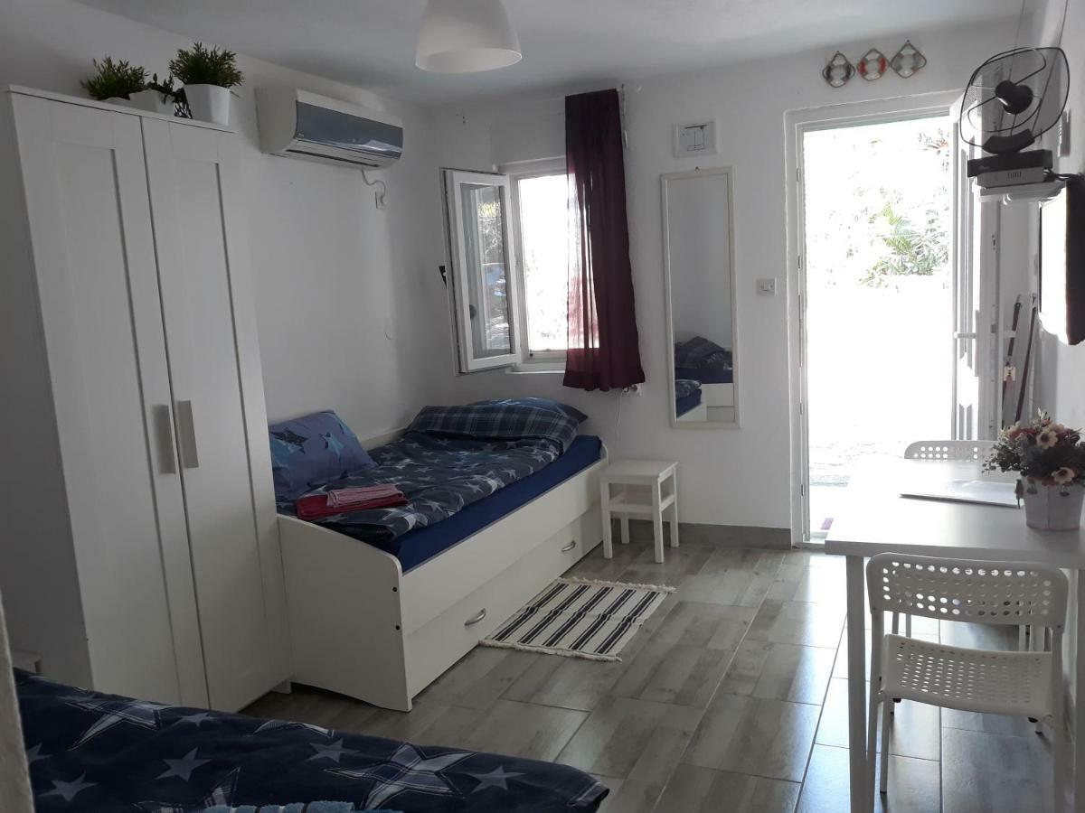 Apartmani Balazic 克勒克 外观 照片